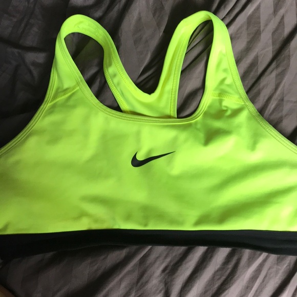 neon nike sports bra - Picture 1 of 1